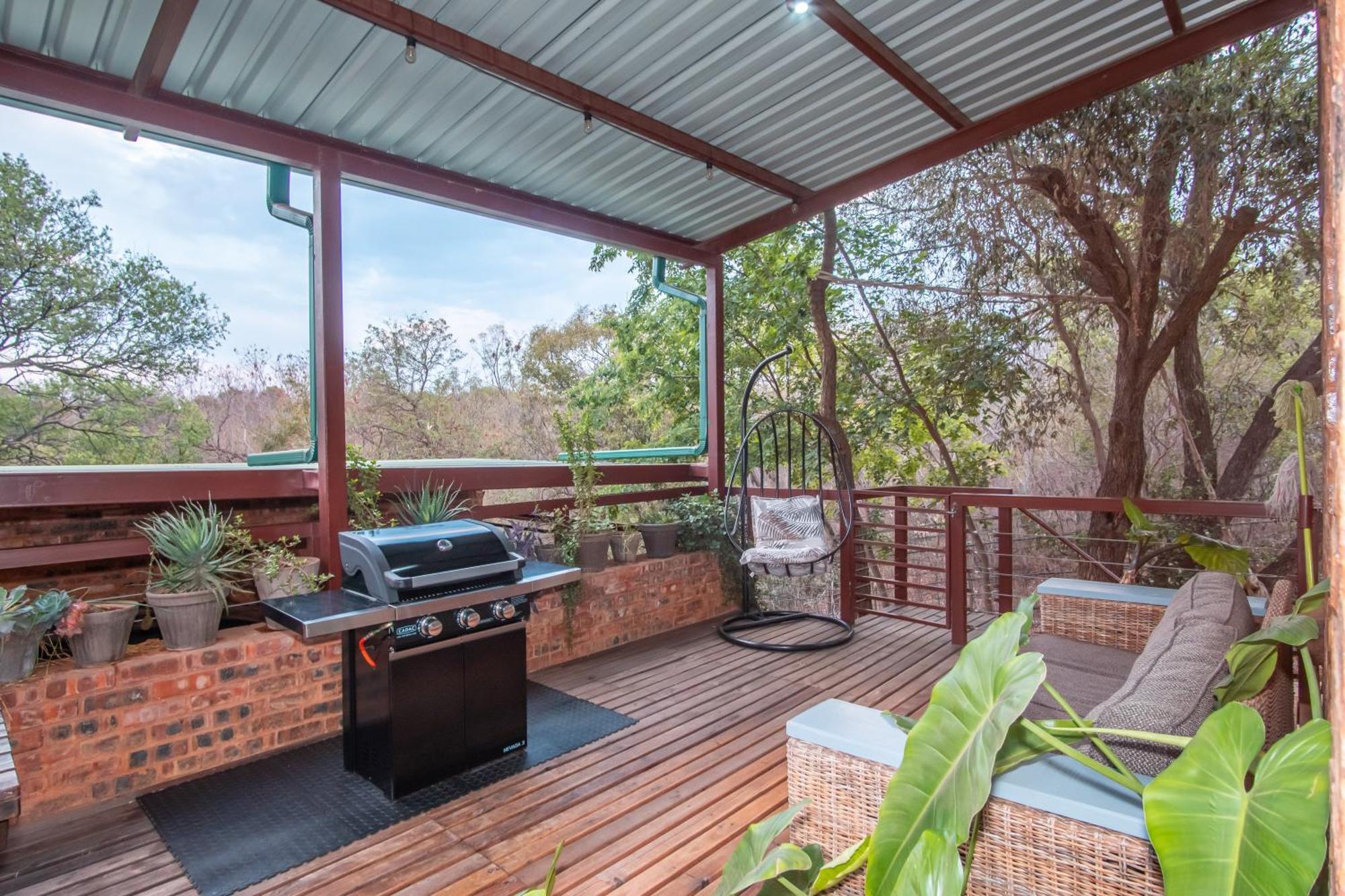 Bushbaby Cottage In Hartbeespoort Pretoria-Noord Exterior foto