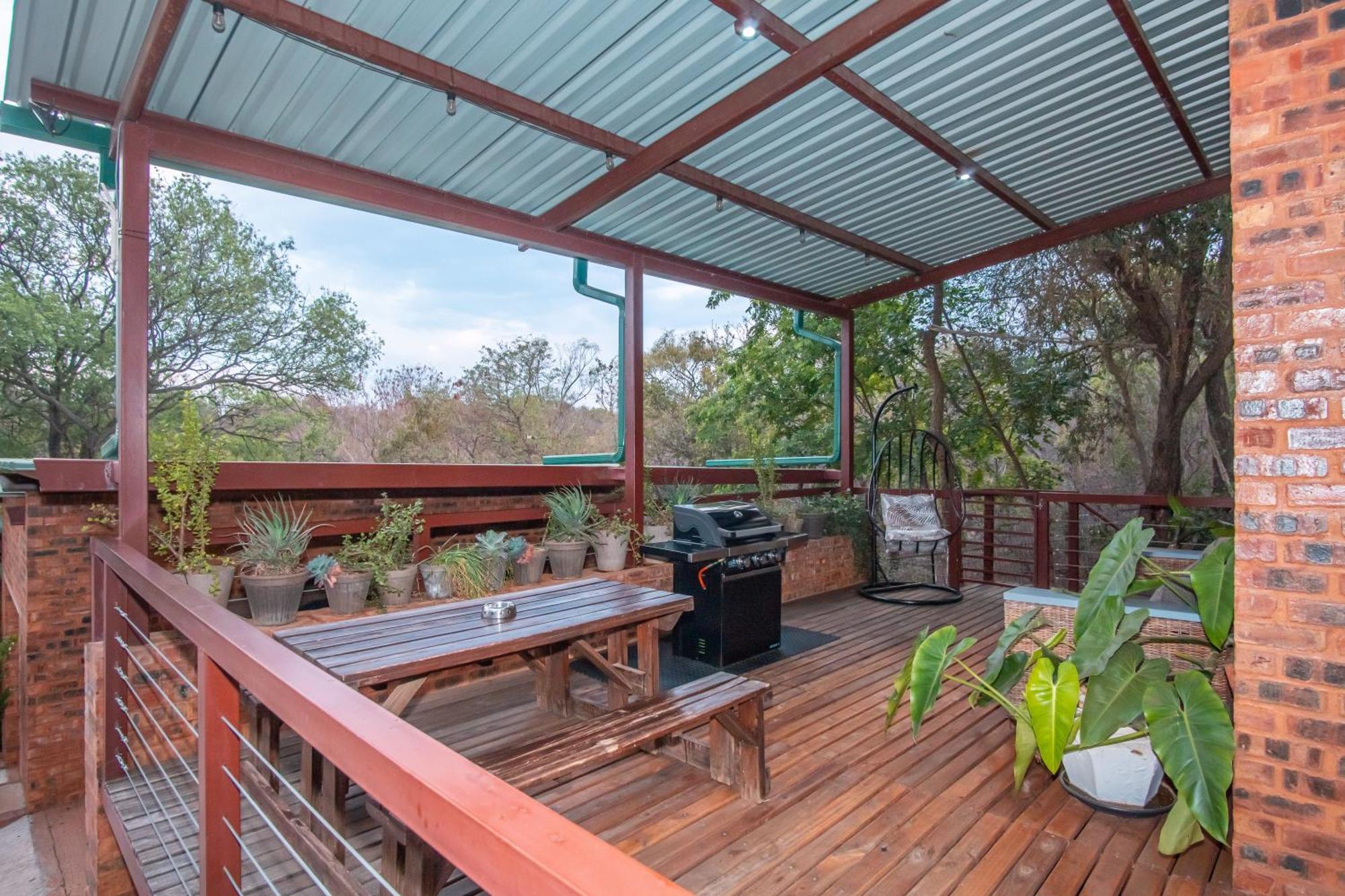Bushbaby Cottage In Hartbeespoort Pretoria-Noord Exterior foto
