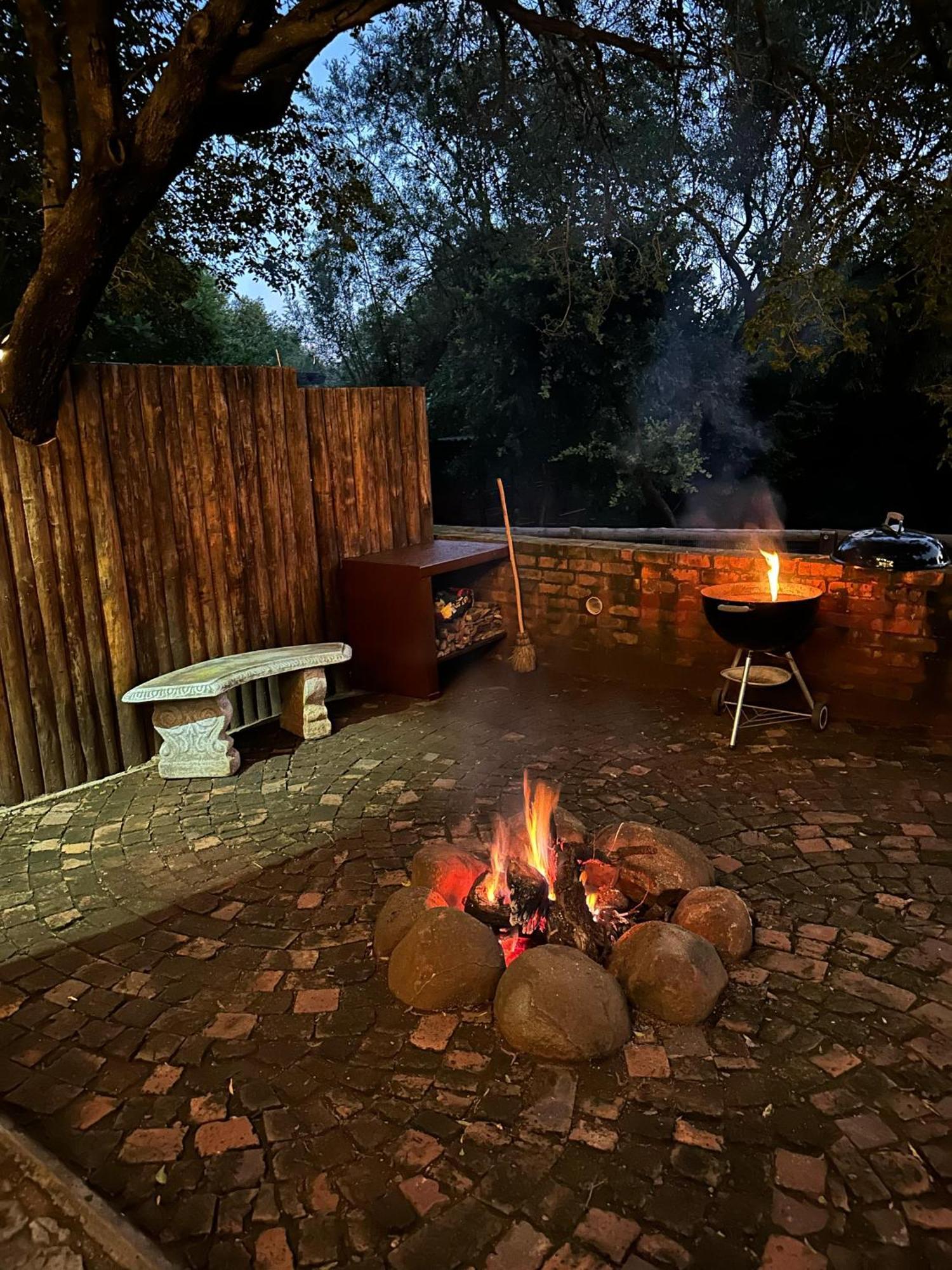 Bushbaby Cottage In Hartbeespoort Pretoria-Noord Exterior foto